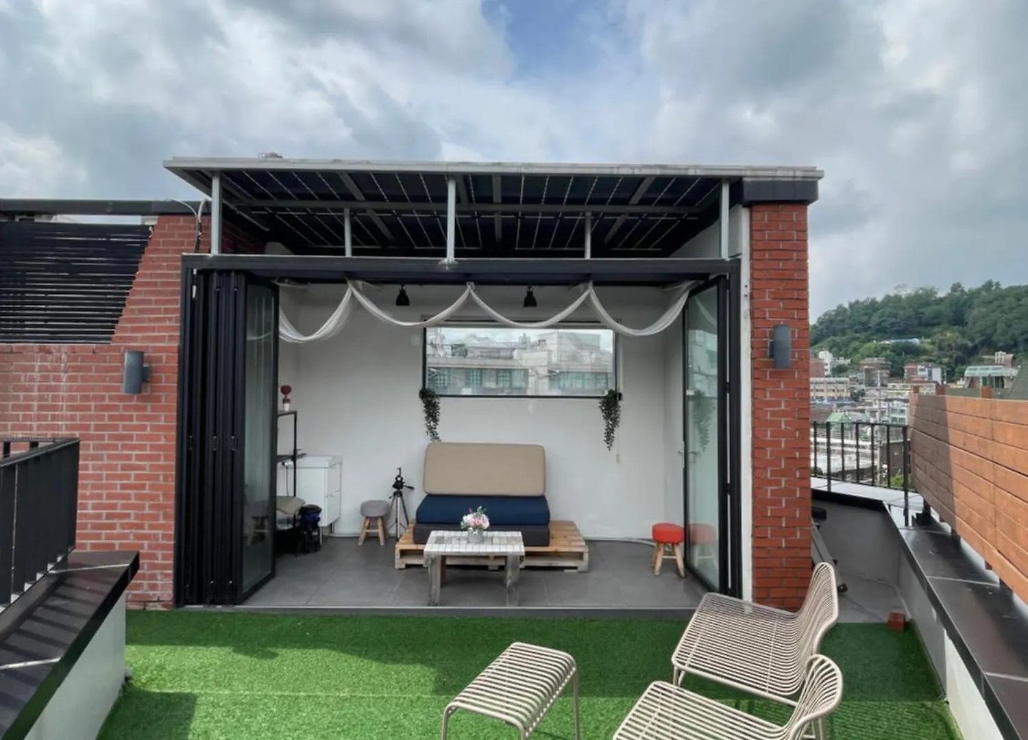 Aparthotel Space In Blackstone Seoul